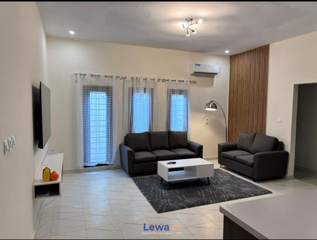 4 pièces meublées standing avec piscine