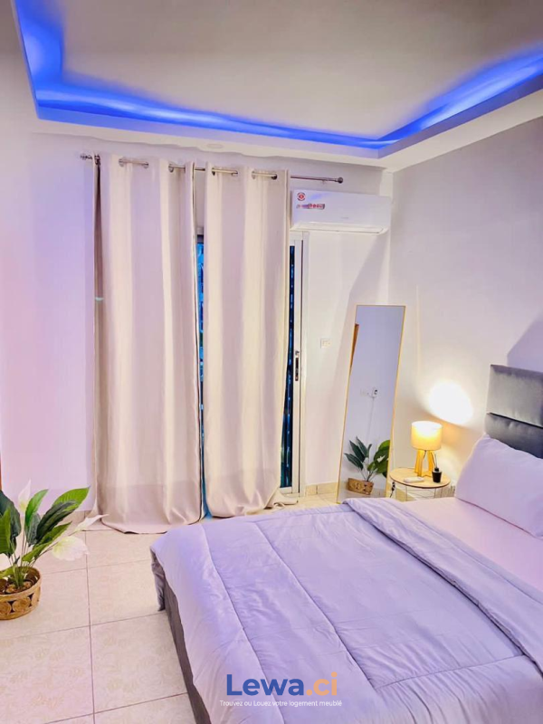 studio meublé le luxe à petit prix15K 24hdisponible MARCORY
