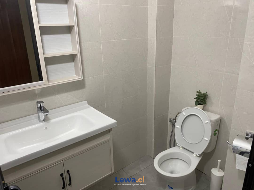 2 chambre salon meublées en location disponible à Cocody