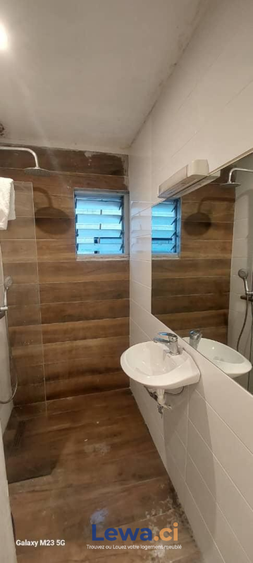Angré 7eme tranche appartement meublé disponible