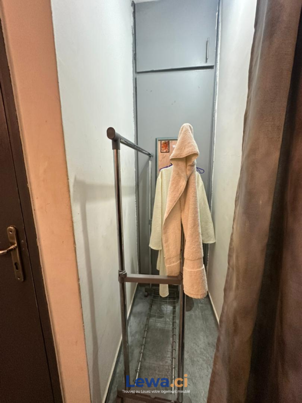 Studio meublé disponible à koumassi standing