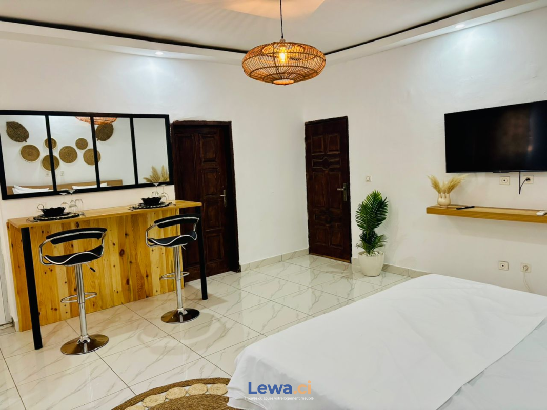 Riviera Faya studio meublé standing